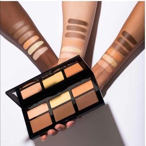 Kat Von D Shade + Light Crème Contour Palette